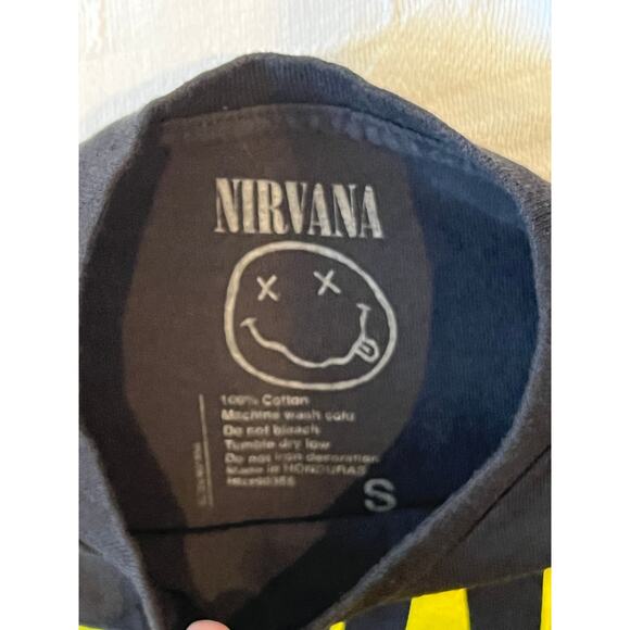 Nirvana Smiley Black T-Shirt Mens S - Picture 2 of 3